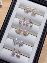 Load image into Gallery viewer, Heart Pearl Earrings
