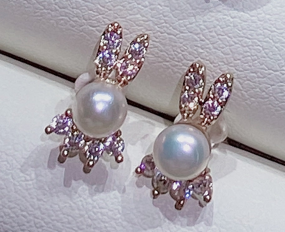Rabbit Pearl Earrings