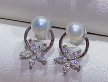Load image into Gallery viewer, Funky Flowers Pearls Earrings
