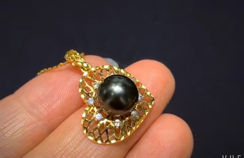 South Sea Pearl Heart