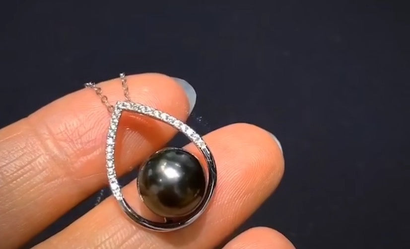 South Sea Pearl Drop