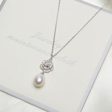 Load image into Gallery viewer, Freshwater Pearl Necklace AAA Rice
