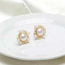 Load image into Gallery viewer, Golden Nest Earrings
