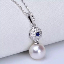 Load image into Gallery viewer, Blue Eye Necklace

